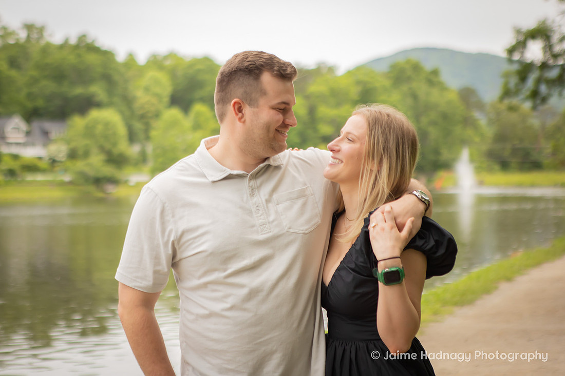 Engagement Photography at Lake Tomahawk In Black Mountain NC 