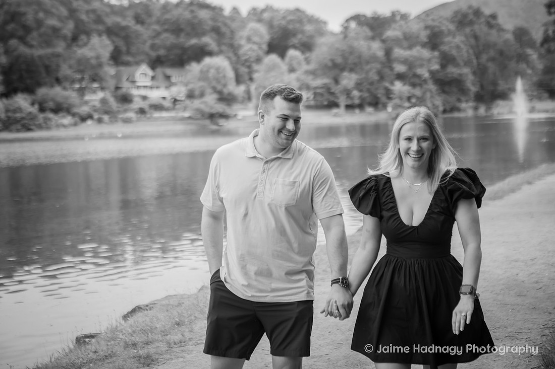 Engagement Photography at Lake Tomahawk In Black Mountain NC 