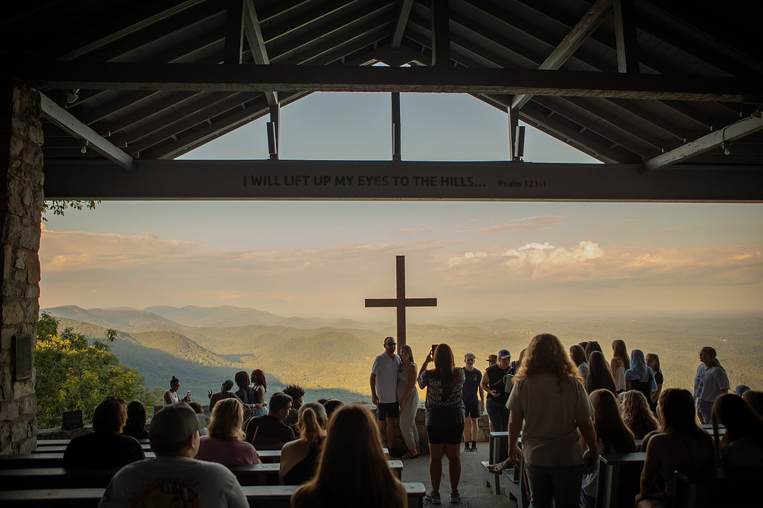 Proposing to Girlfriend at Pretty Place aka Fred Simms Chapel