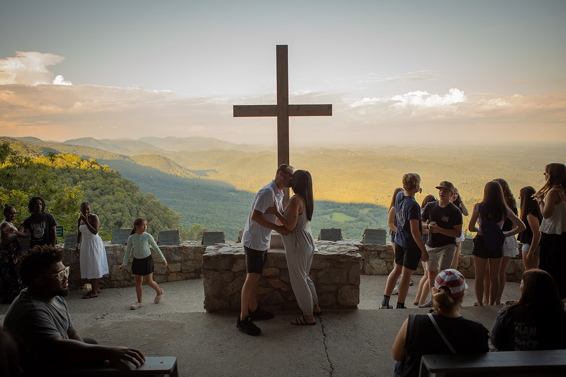 Proposing to Girlfriend at Pretty Place aka Fred Simms Chapel