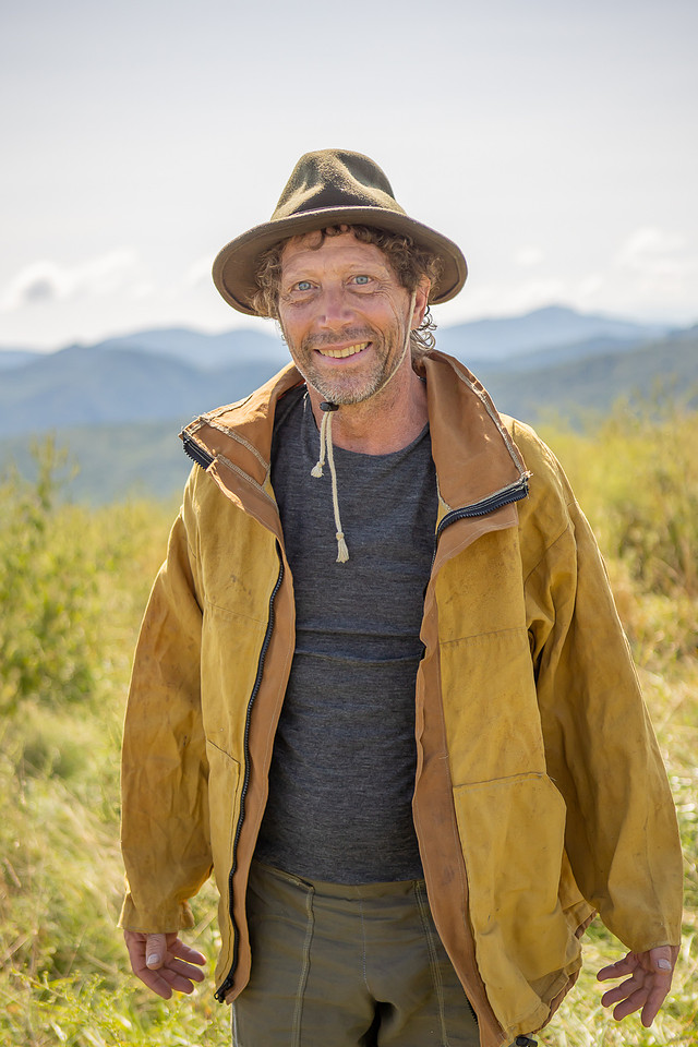 Natural Non Toxic Outdoor Hiking Camping Gear by Lucky Sheep | Asheville Natural Light Photographer