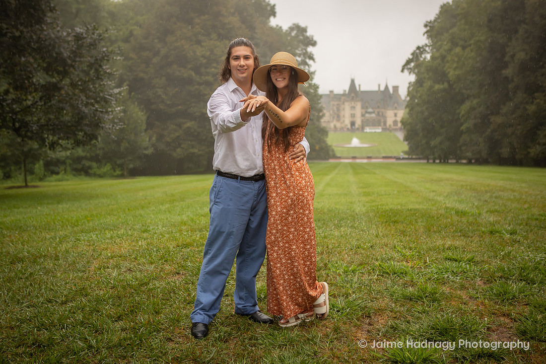 Proposing in the rain at the Biltmore Estate | Asheville Engagement Photographer