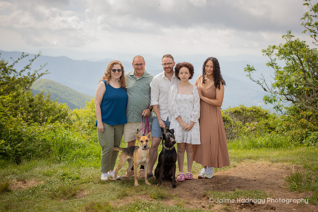 Family Portraits on a Hike in the Mountains of Western NC | Asheville Family Photographer