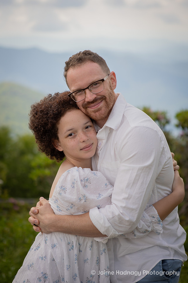 Family Portraits on a Hike in the Mountains of Western NC | Asheville Family Photographer