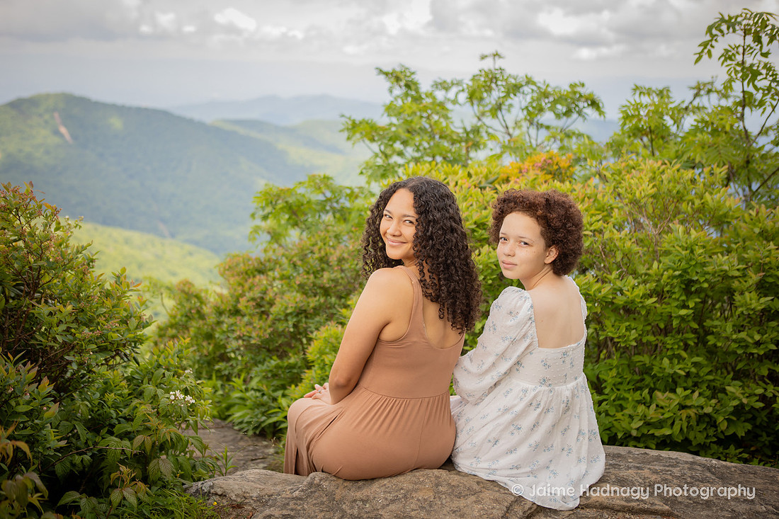 Hiking Family Portrait Session in Western NC Craggy Gardens