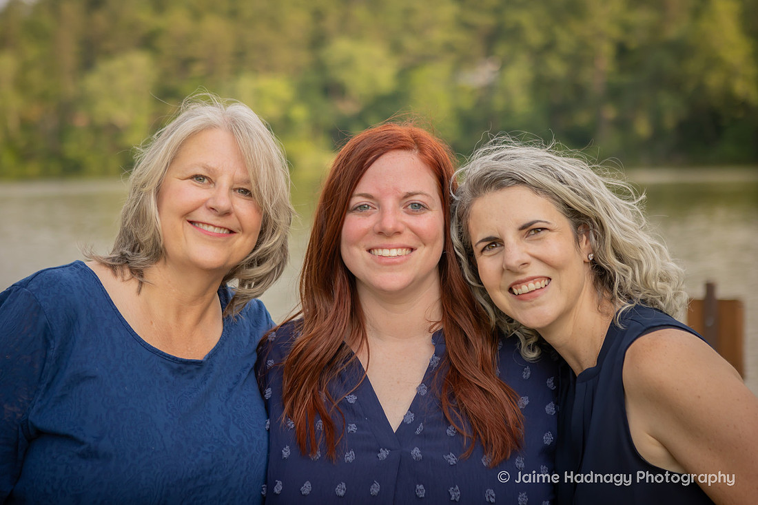 Asheville Family Photographer | Beaver Lake Photo Session