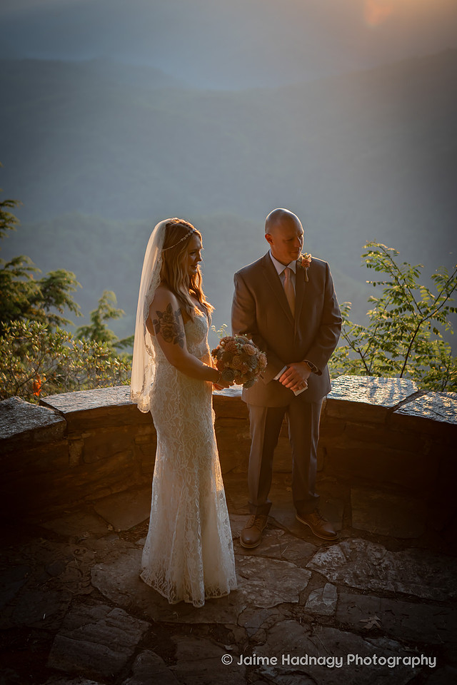 Elopement in the Mountains Chestoa View on Blue Ridge Parkway | Elopement Packages with officiant and photographer