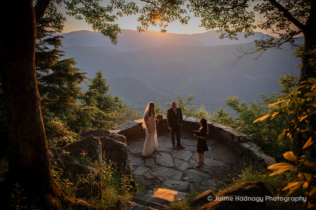 Elopement in the Mountains Chestoa View on Blue Ridge Parkway | Elopement Packages with officiant and photographer