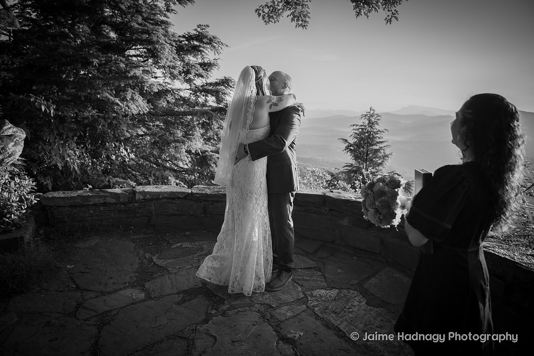 Elopement Photography on the Blue Ridge Parkway | Asheville Wedding Photographer