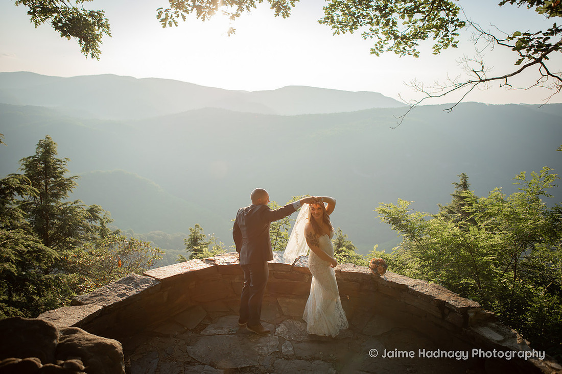 Elopement Photography on the Blue Ridge Parkway | Asheville Wedding Photographer