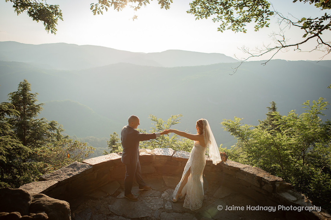 Elopement Photography on the Blue Ridge Parkway | Asheville Wedding Photographer