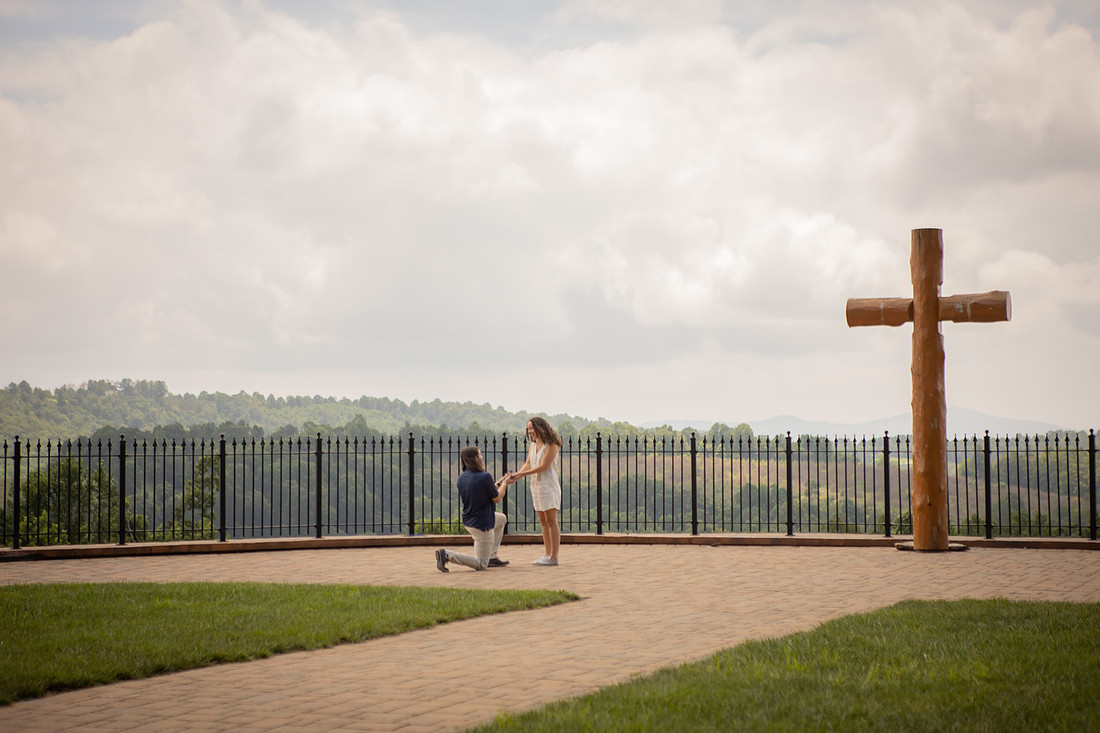 Surprise Proposal at Point Lookout Vineyard | Hendersonville, NC Photographer
