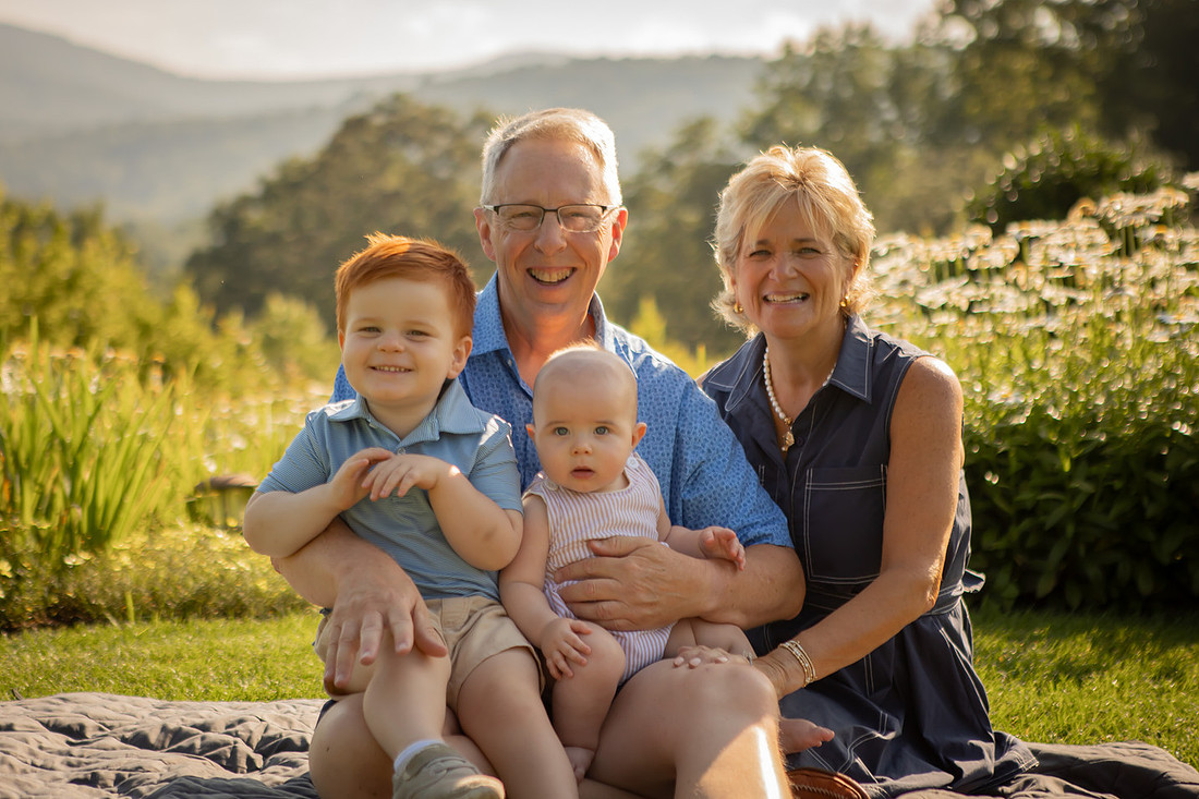 Exteneded Family Photos on Vacation | Things to do in Asheville