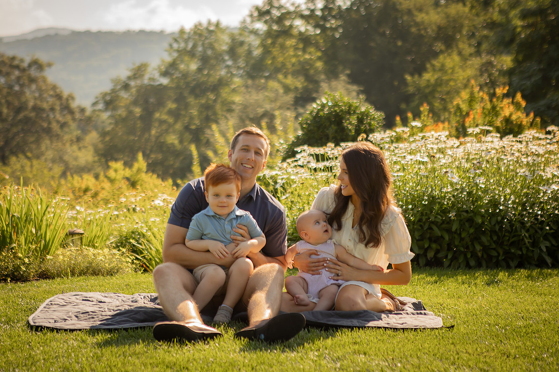 Exteneded Family Photos on Vacation | Things to do in Asheville