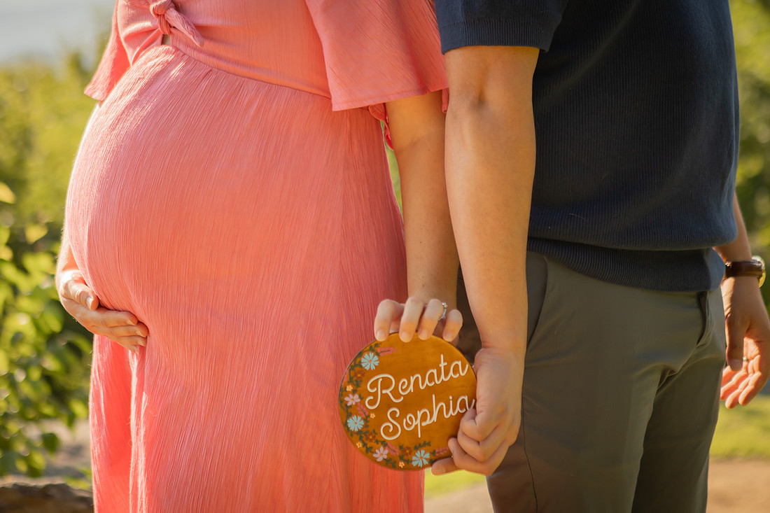 Outdoor Maternity Photos in the Mountains of Western North Carolina | Baby Photographer