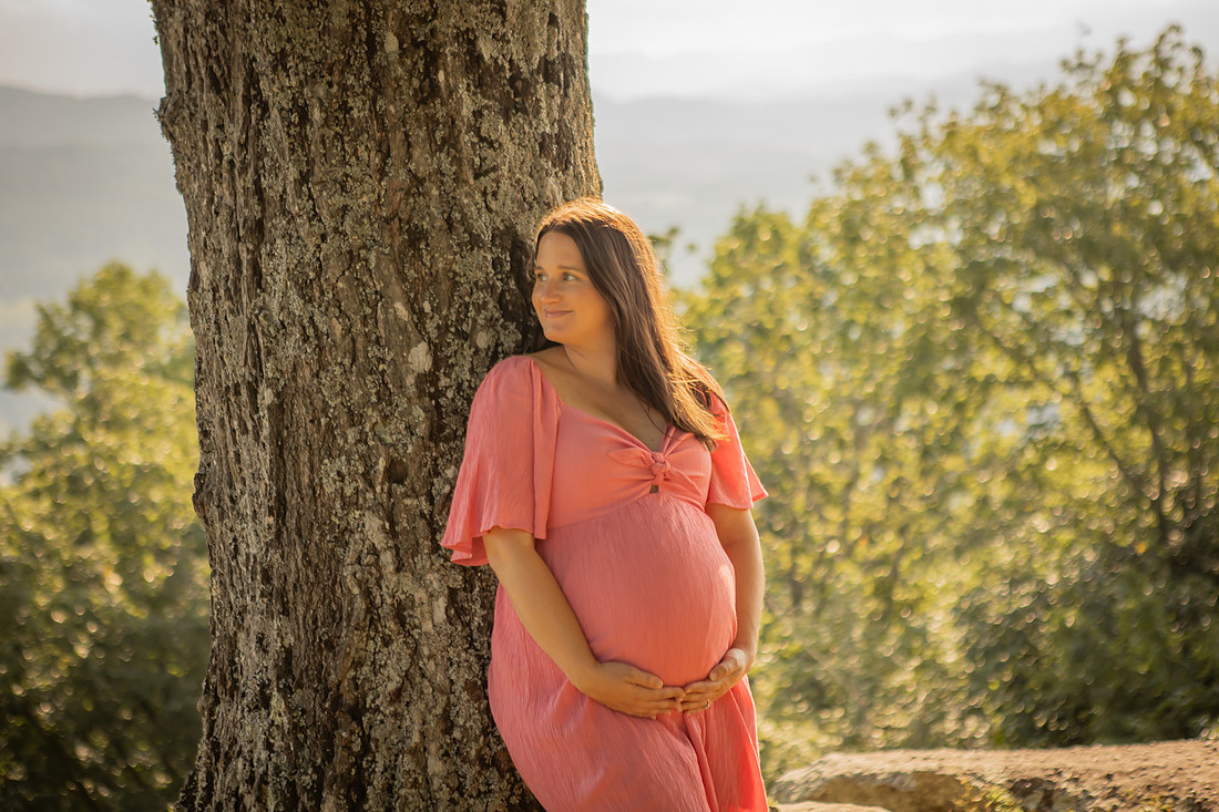 Outdoor Maternity Photos in the Mountains of Western North Carolina | Baby Photographer