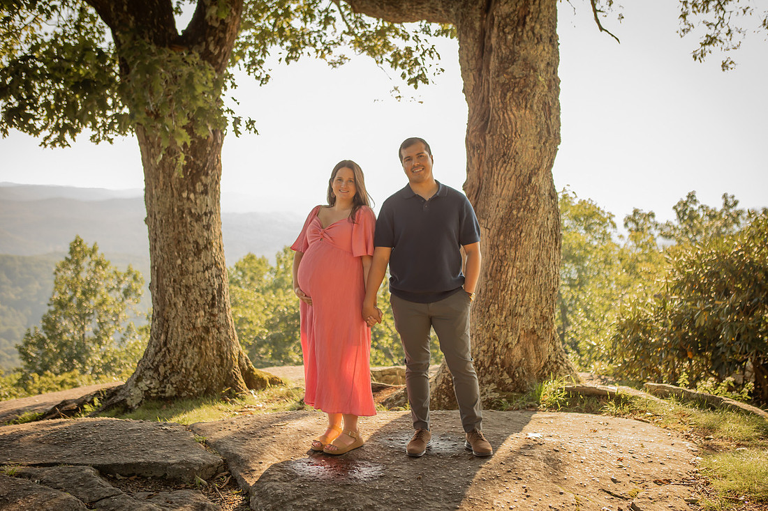 Maternity Photos at Jump Off Rock in Hendersonville NC 