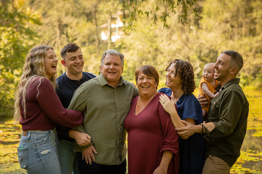 Outdoor Fun Family Photography Session