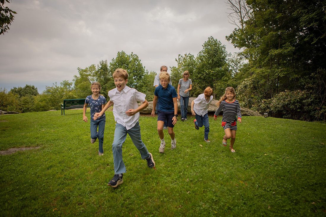 Family Photos with Grandparents and Grandkids | Asheville Hendersonville Family Photographer