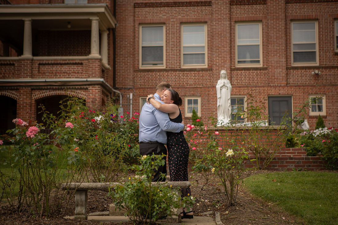 Proposal behind the Basilica St. Lawrence in Asheville in the Marian Garden