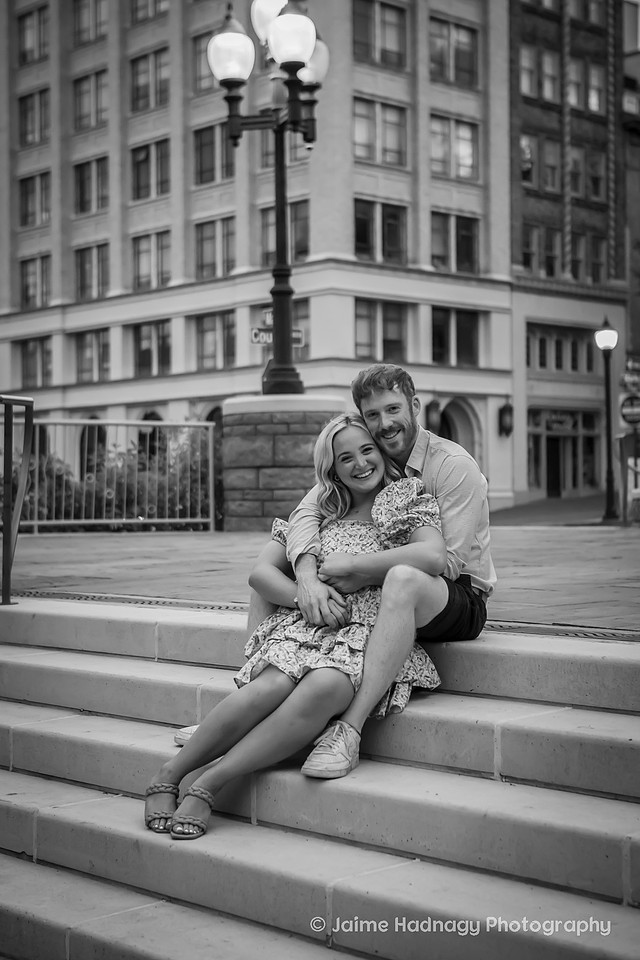 Downtown Asheville Engagement Photos | Photographer