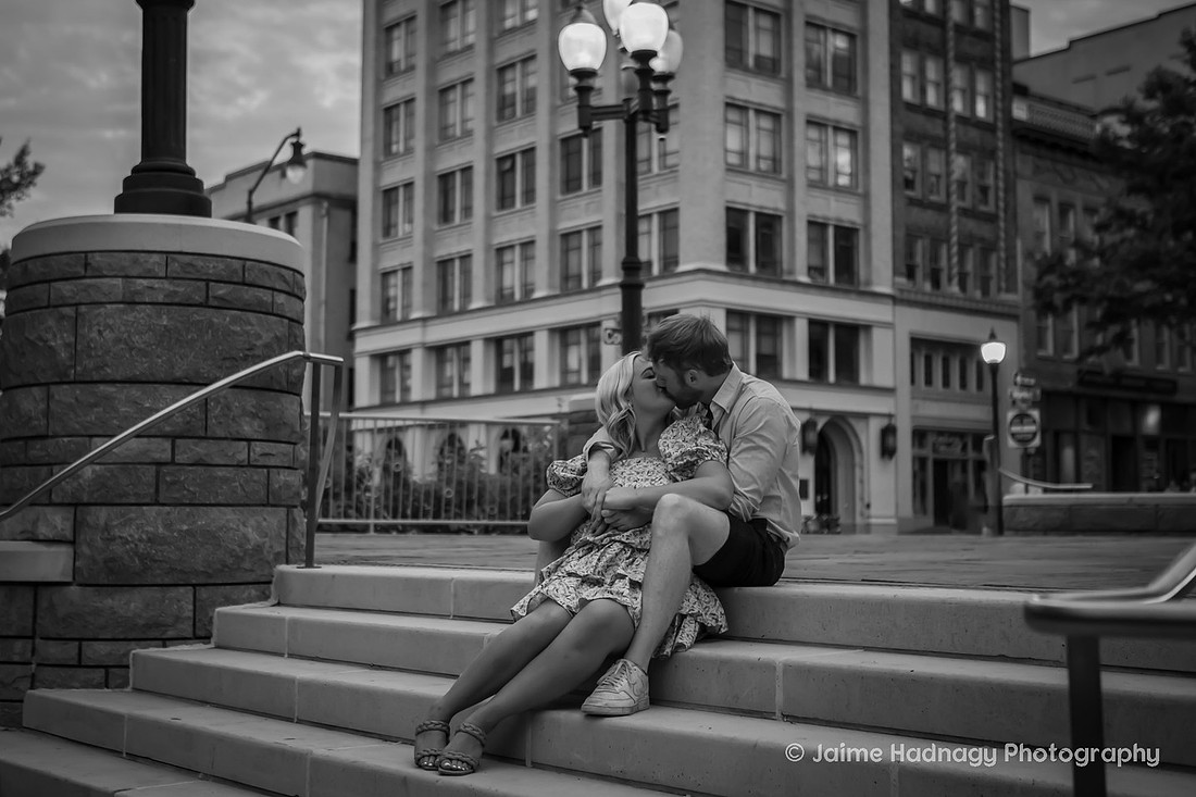 Downtown Asheville Engagement Photos | Photographer