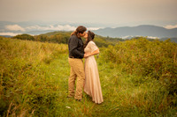 Haley & Tanner: Sunset Hiking Engagement Session in the Mountains
