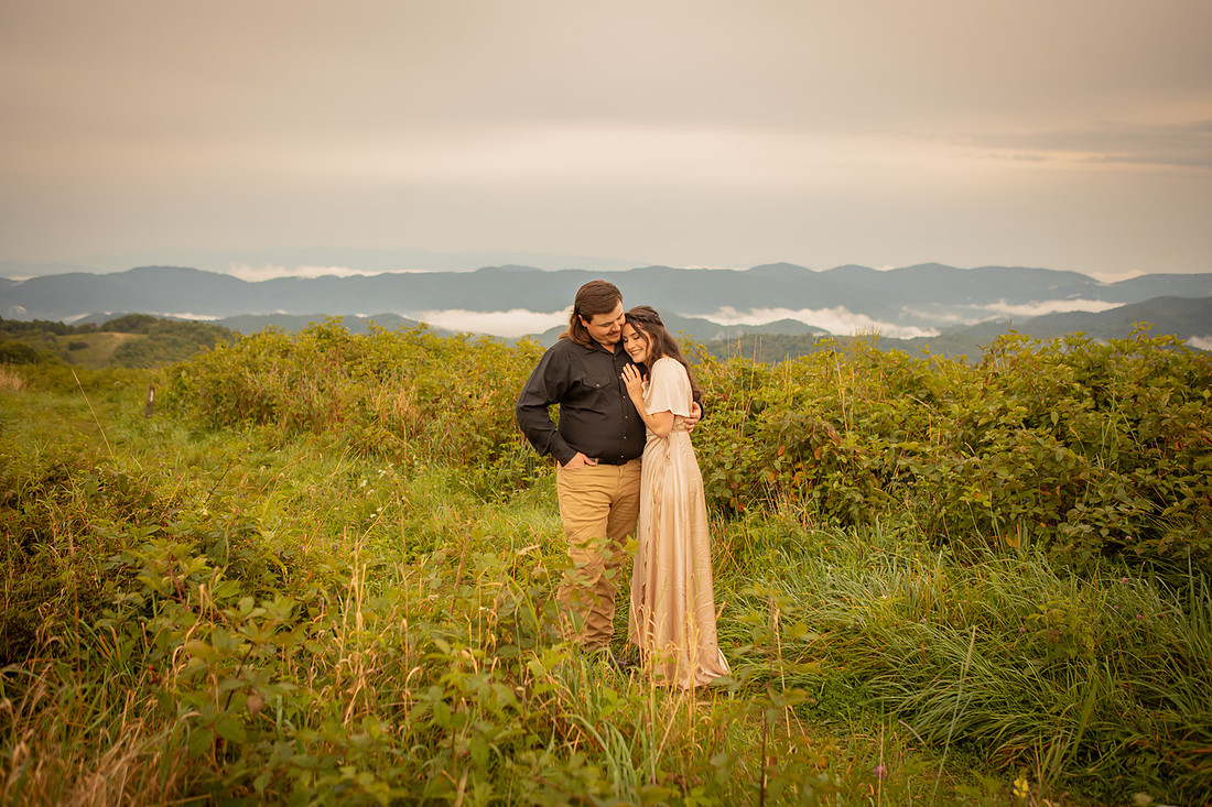 Hiking Engagement Photoshoot with Mountain View | Western North Carolina Photographer