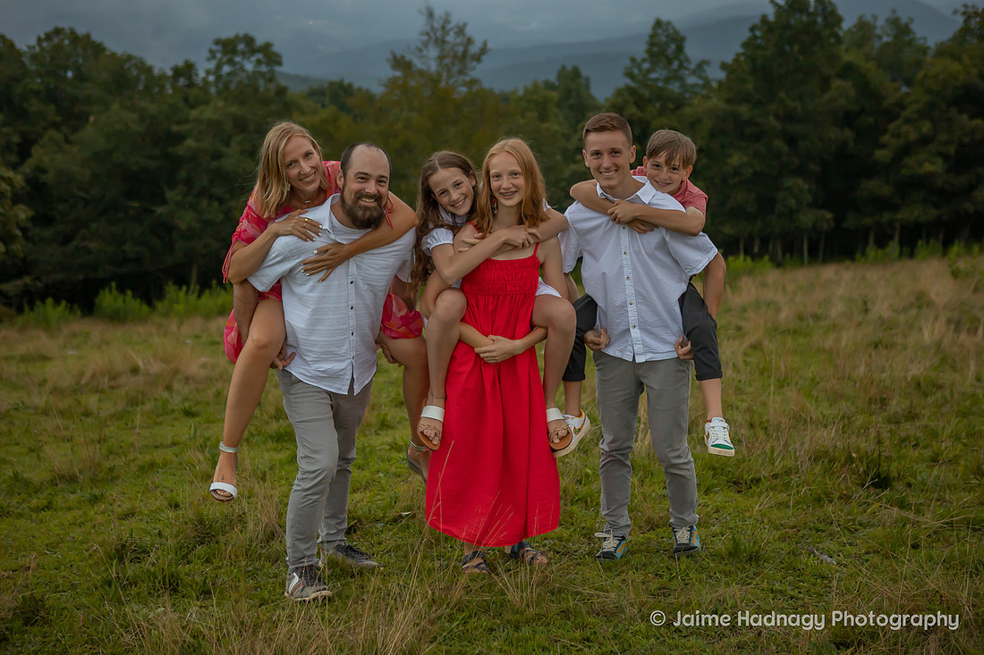 Family of Six Photos | Asheville Photographer