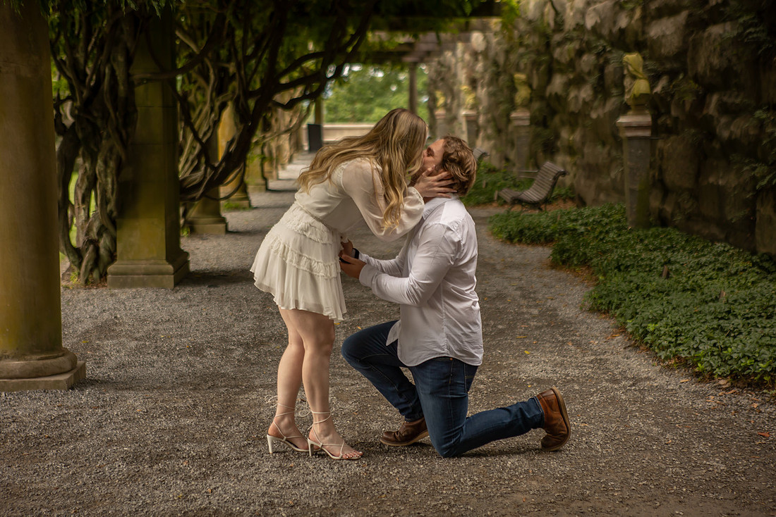 Proposal under the Pergola at the Biltmore Estate