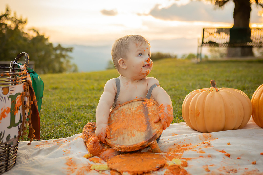 Cake Smash Photography with Pumpkin Cake Outdoors