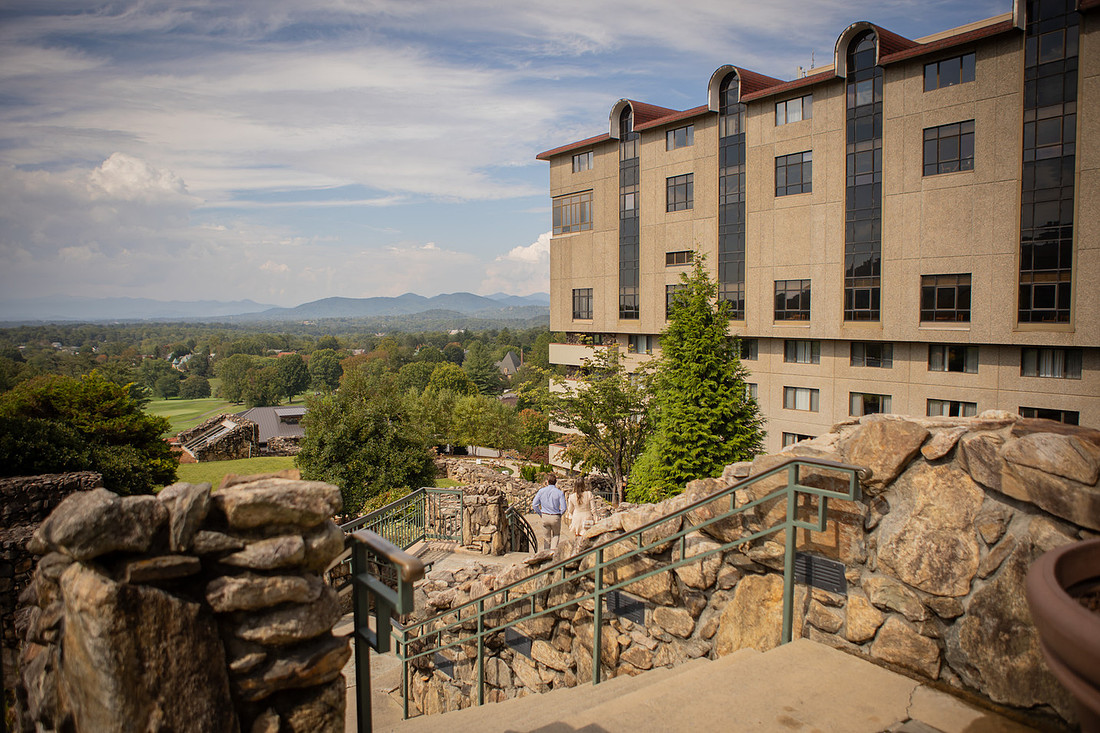 Omni Grove Park Inn Surprise Proposal | Asheville Engagement Photographer