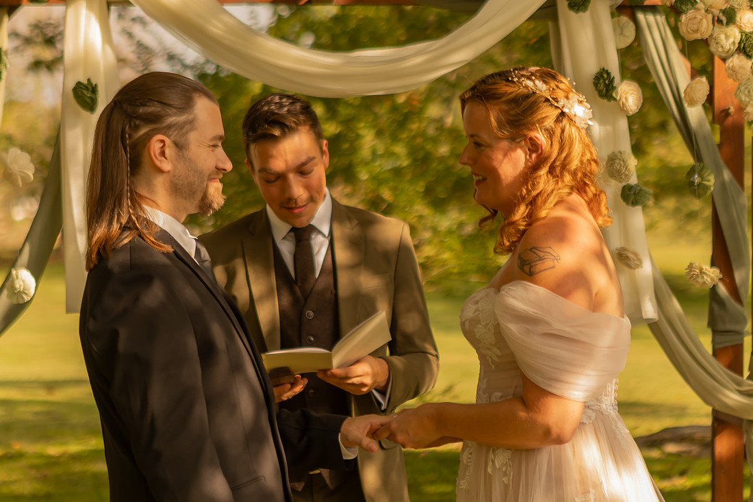 Outdoor Wedding Ceremony Photography