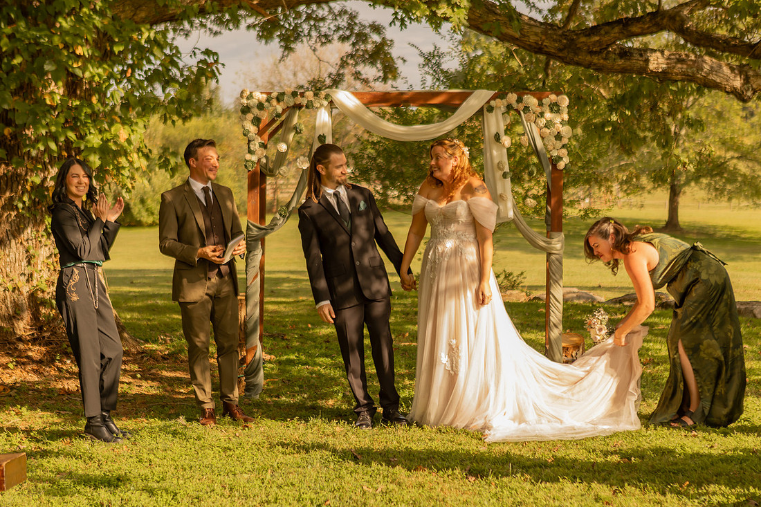 Outdoor Wedding Ceremony Photography