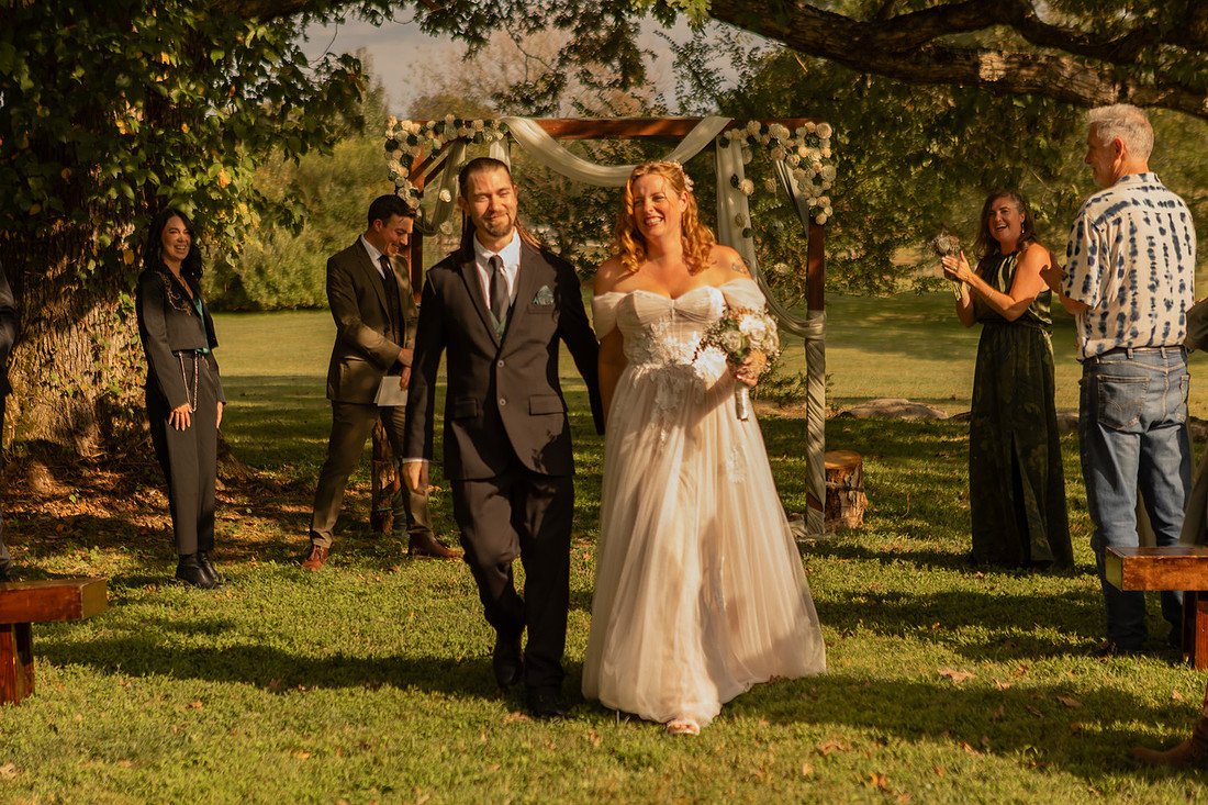 Outdoor Wedding Ceremony Photography