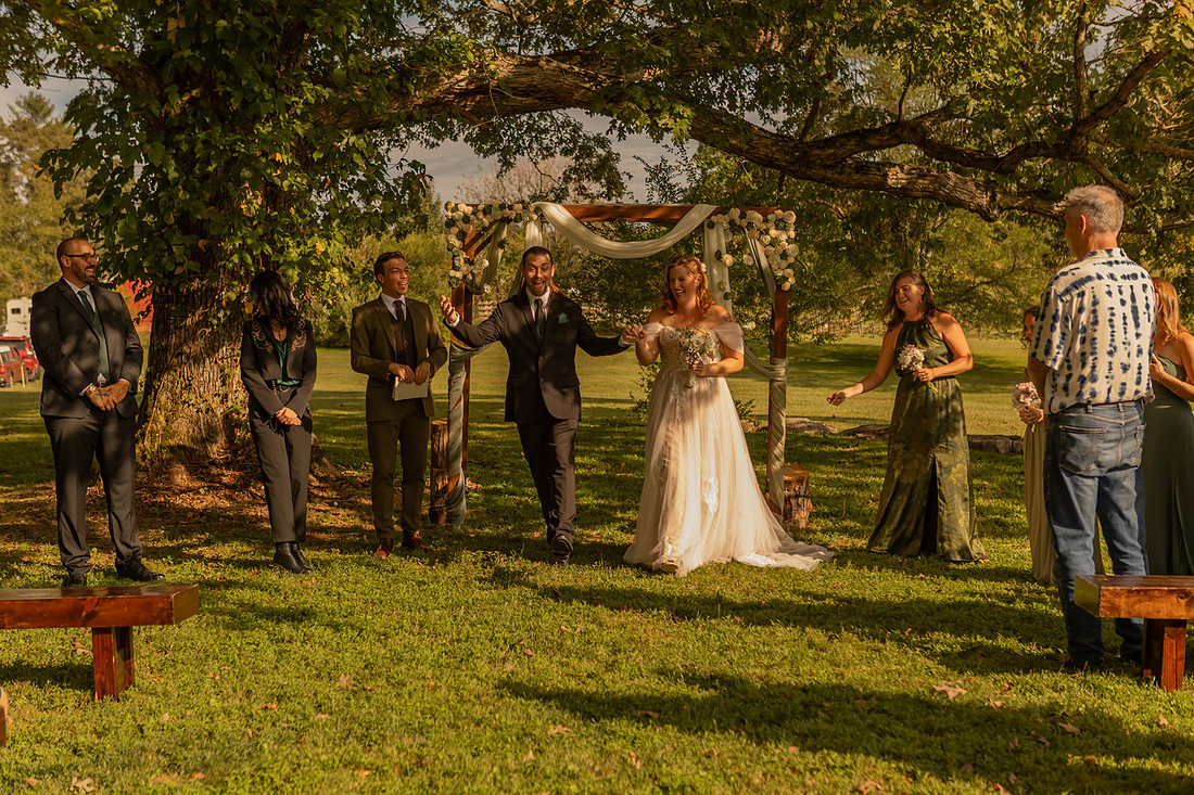 Outdoor Wedding Ceremony Photography
