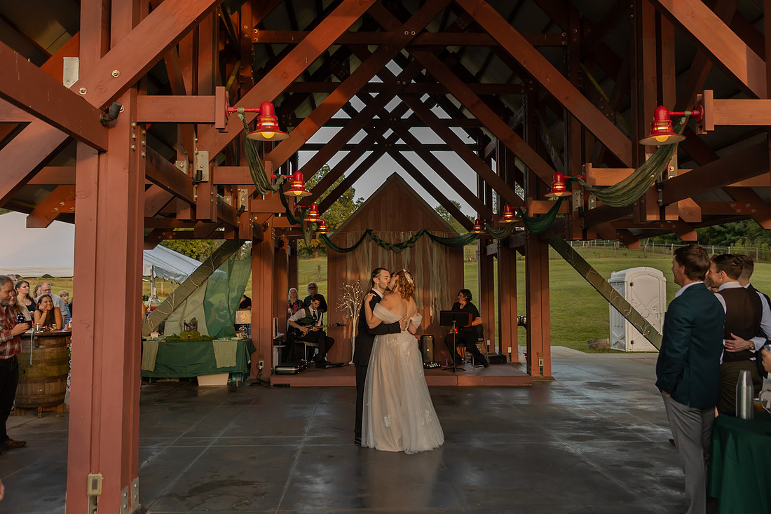 Wedding Reception Photos at Inninsfree Farm in Hendersonville NC | Asheville Photographer