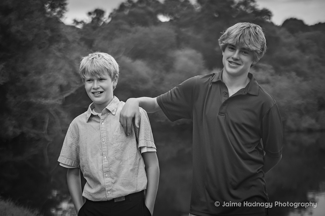  Kids and Babies in Extended Family Photoshoot | Asheville Photographer