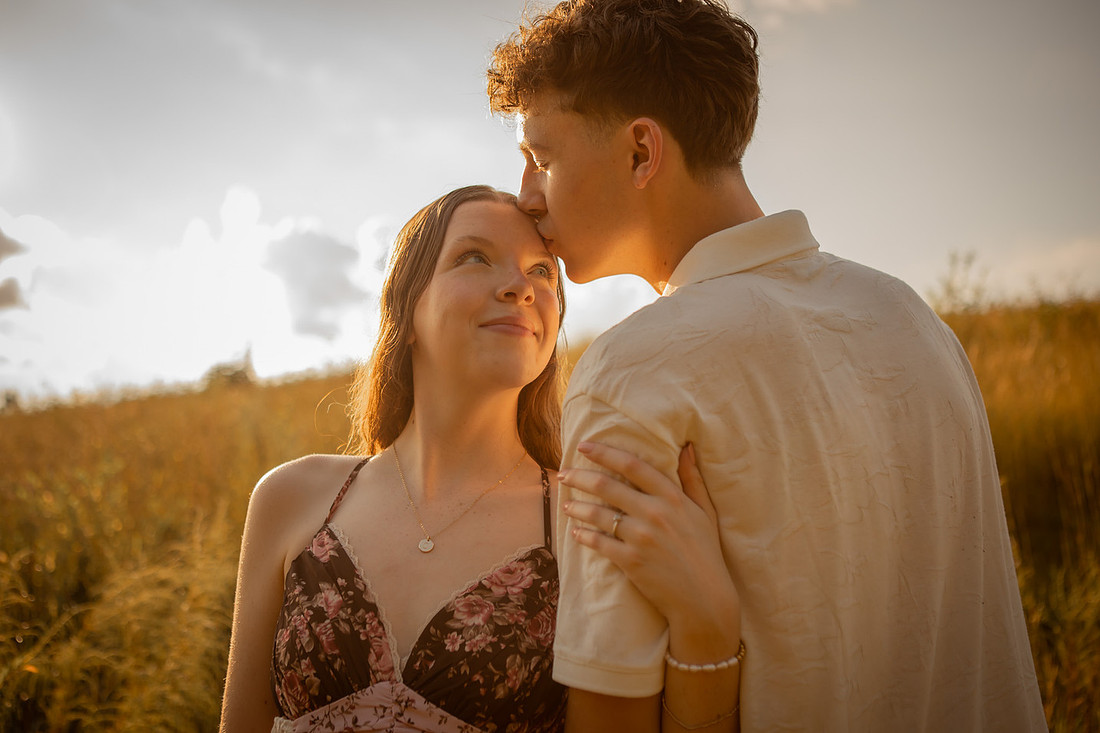 Couples Anniversary Photos in a Field