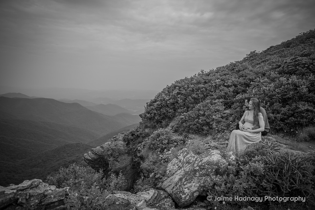 Hiking Maternity Photo Session on the Blue Ridge Parkway Near Asheville