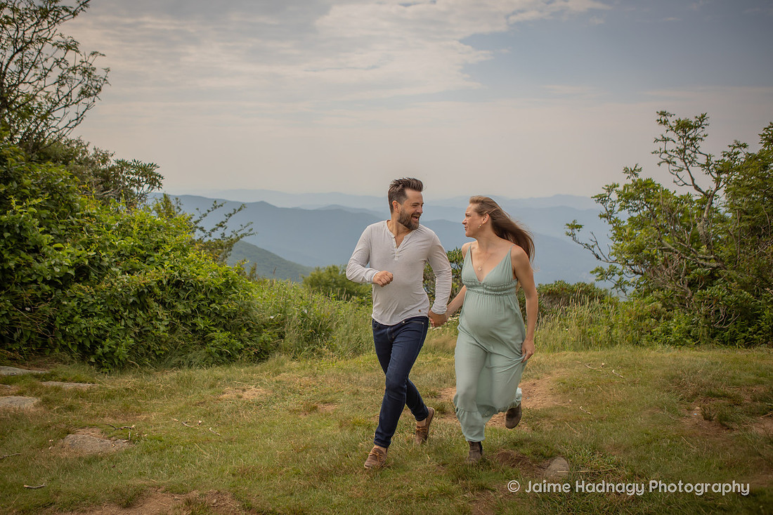 Hiking Maternity Photo Session on the Blue Ridge Parkway Near Asheville