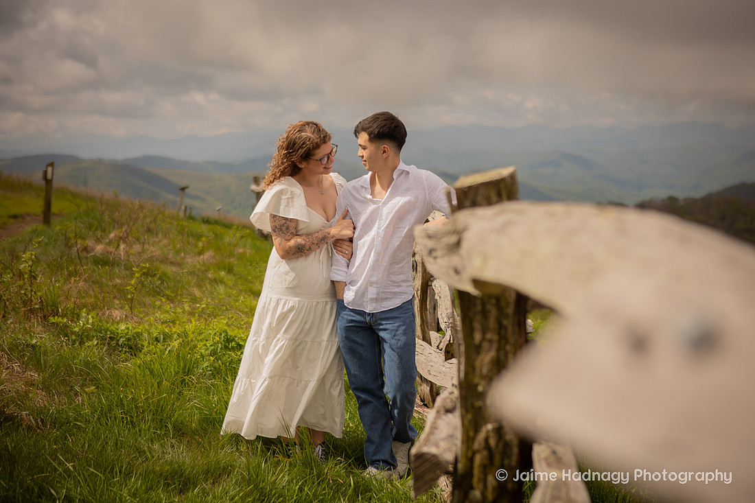 Mountain Engagement Photo Session | Western NC Photogrpaher