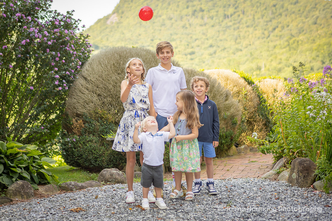 Fun , Playful and Creative Outdoor Family Photography | Asheville Photographer