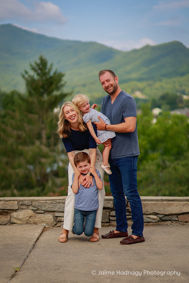 Family Photos in the Mountains | Asheville Photographer