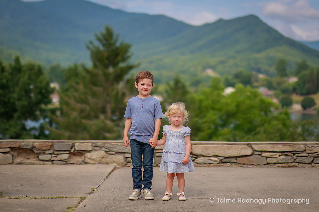 Playful Outdoor Family Photography at Lake Junaluska