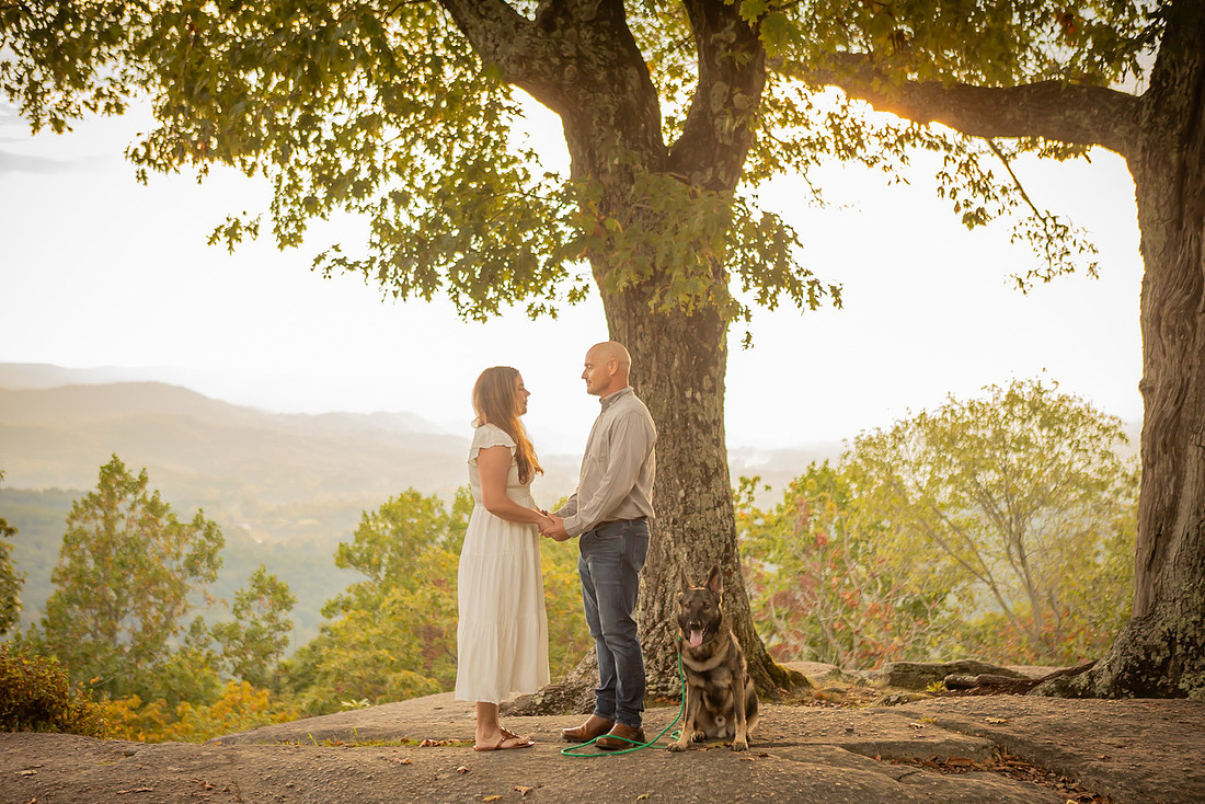 Engagement Photos with the Dog  in the Mountains at Jump Off Rock | Hendersonville Photographer