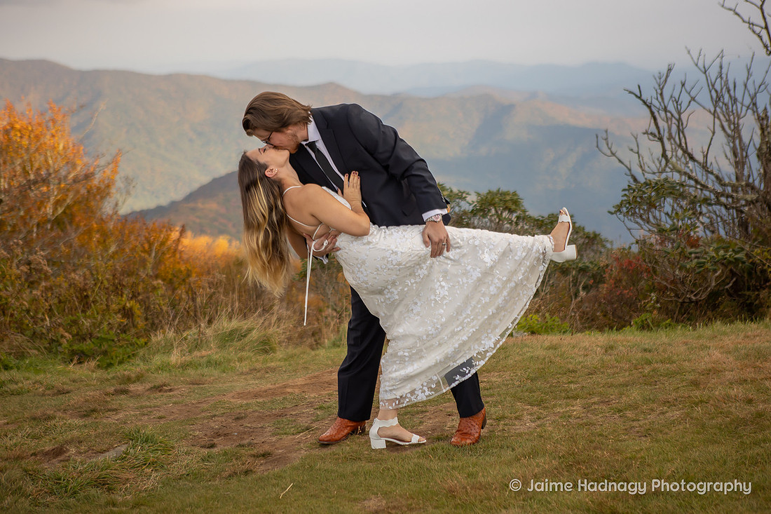 Wedding Portraits in the mountains of NC | Asheville Elopement Photographer