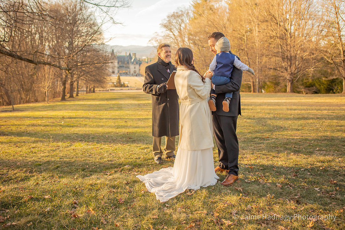 Wintertime Elopement at Biltmore Estate in Asheville Photography