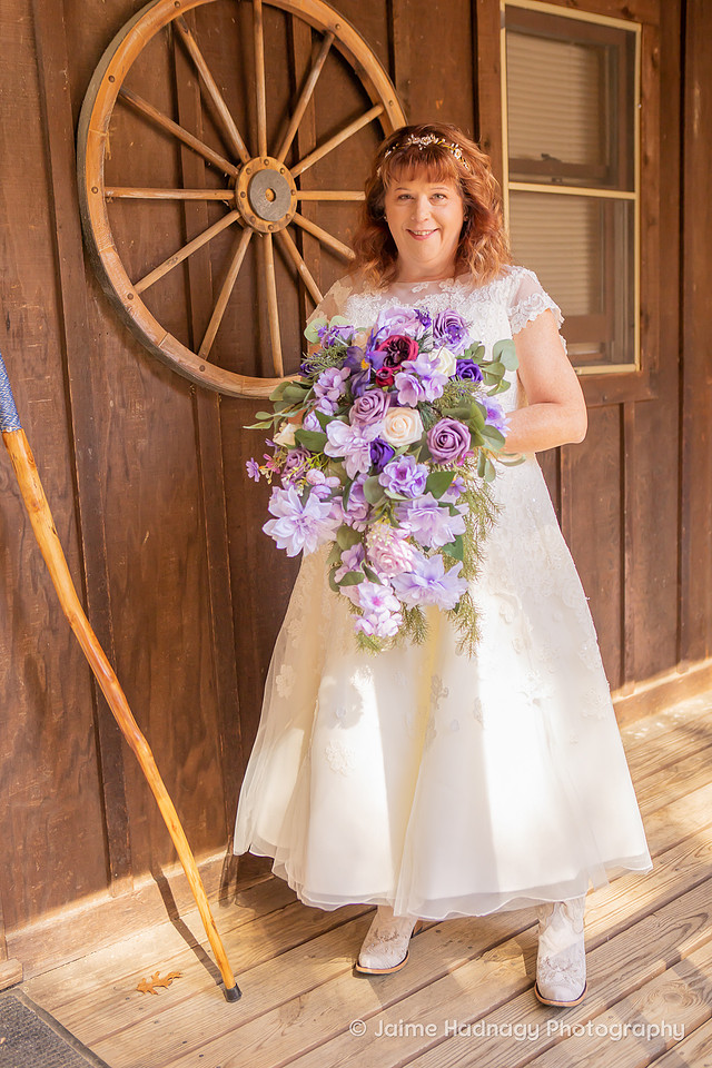 Getting Ready for Wedding | North Carolina Wedding Photographer