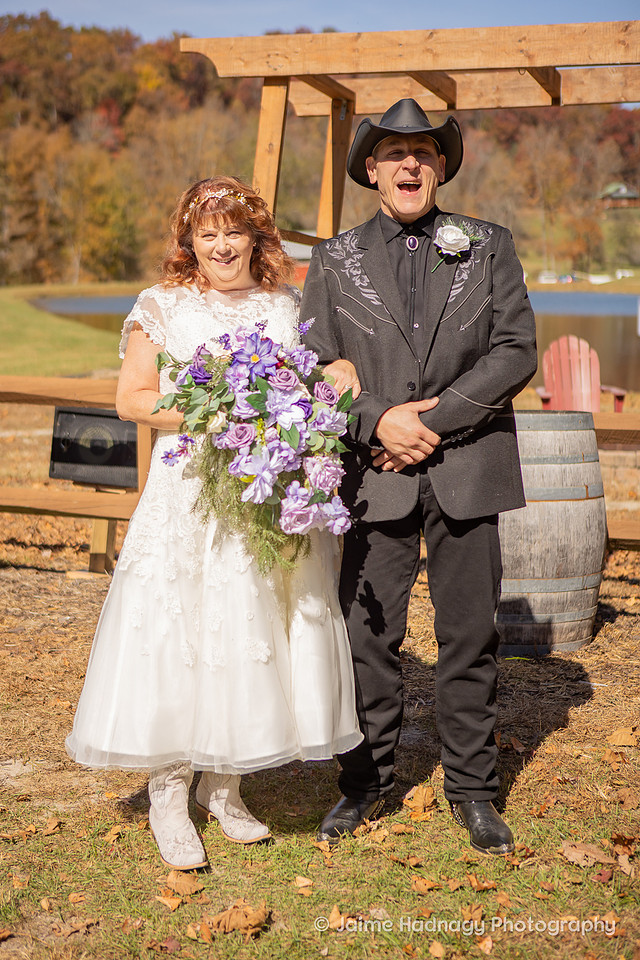 Wedding at Springmaid Mountain in Spruce Pine | NC Elopement Photogapher